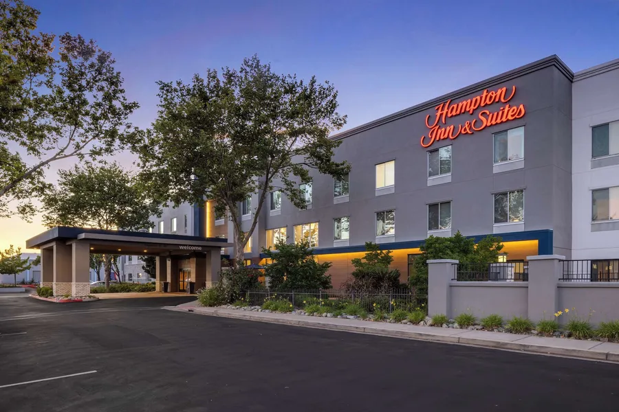 Hampton Inn & Suites Yuba City hotel detail image 2