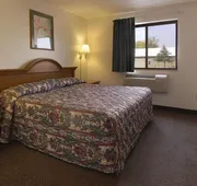 Super 8 by Wyndham Pulaski hotel detail image 4