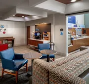 Holiday Inn Express Hotel & Suites Pikeville by IHG hotel detail image 4