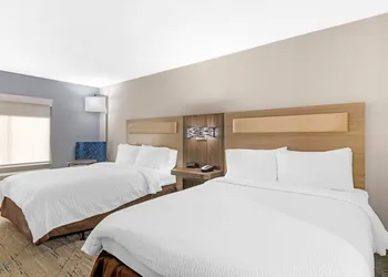 Keene Elm City Hotel, an Ascend Collection Hotel hotel thumbnail 4