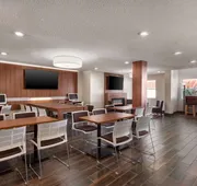 Microtel Inn & Suites by Wyndham Tifton hotel detail image 4