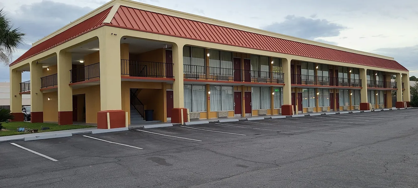 Red Roof Inn Tifton hotel detail image 2