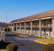 Quality Inn Ashburn hotel detail image 3