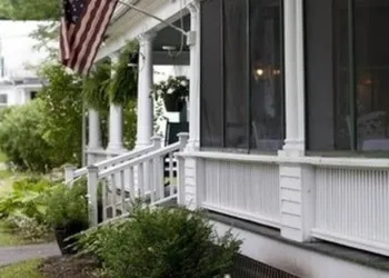 Monadnock Inn hotel thumbnail 4