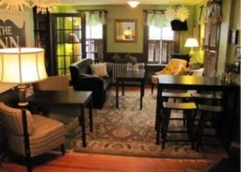 Monadnock Inn hotel thumbnail 5