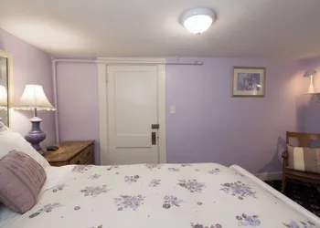 Monadnock Inn hotel thumbnail 7