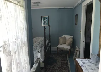 Monadnock Inn hotel thumbnail 8