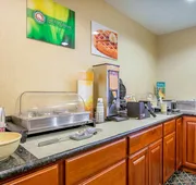 Quality Inn & Suites hotel detail image 7