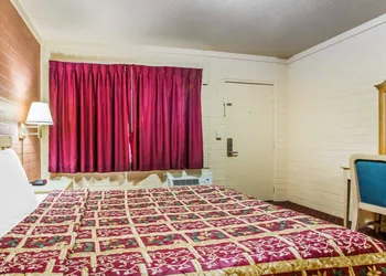 Jefferson Inn hotel thumbnail 5