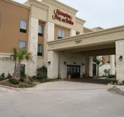Hampton Inn & Suites Buffalo hotel detail image 3
