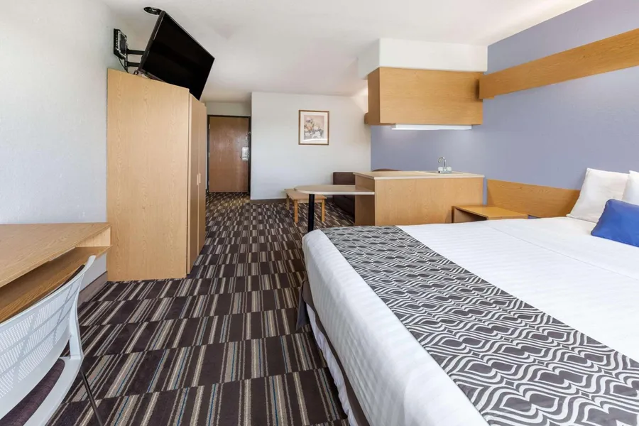 Microtel Inn & Suites by Wyndham Ardmore hotel detail image 6