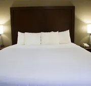 Ardmore Inn & Suites hotel detail image 5