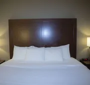 Ardmore Inn & Suites hotel detail image 7