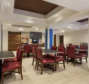 Holiday Inn Express Hotel & Suites Durant by IHG hotel detail image 4