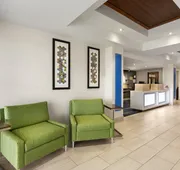 Holiday Inn Express Hotel & Suites Durant by IHG hotel detail image 5