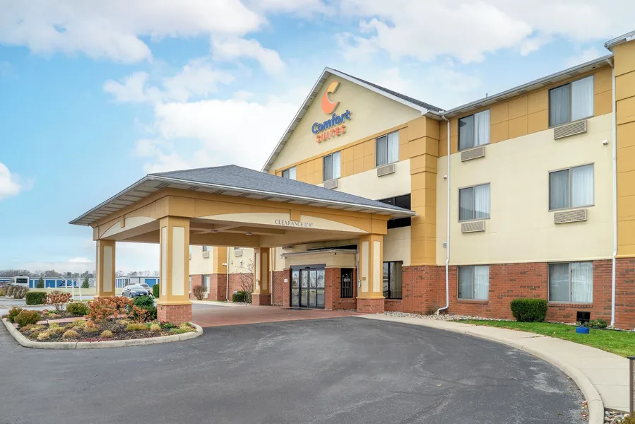 Comfort Suites Findlay I-75 near Sports Complex hotel detail image 2