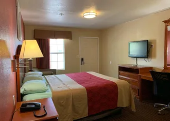 Budget Inn Madill hotel thumbnail 6