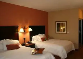 Durant Inn & Suites hotel thumbnail 3