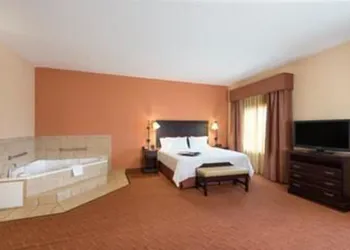 Durant Inn & Suites hotel thumbnail 4