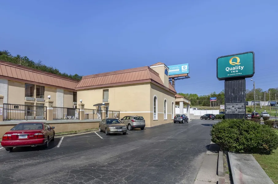 Quality Inn near Martinsville Speedway hotel detail image 2