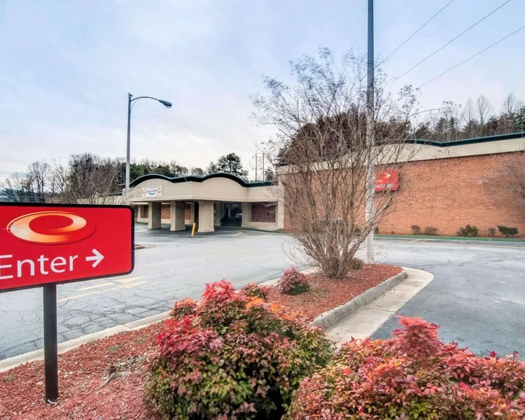 Econo Lodge Martinsville hotel detail image 2