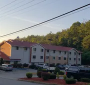 Raceway Inn hotel detail image 4