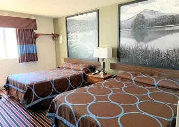 Raceway Inn hotel thumbnail 8