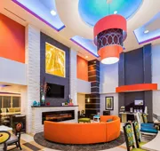 Holiday Inn Express & Suites Eureka by IHG hotel detail image 4