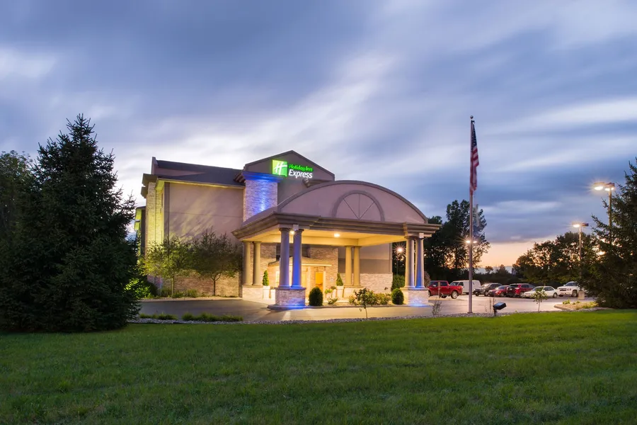 Holiday Inn Express & Suites Bucyrus by IHG hotel detail image 2