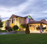 Holiday Inn Express & Suites Bucyrus by IHG hotel detail image 4