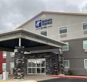 Holiday Inn Express Bluffton Inn And Suites by IHG hotel detail image 4