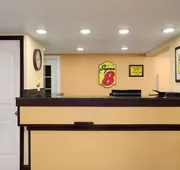 Super 8 by Wyndham Woodward hotel detail image 4