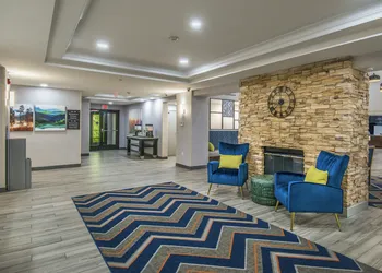 Hampton Inn and Suites Hazard hotel thumbnail 7