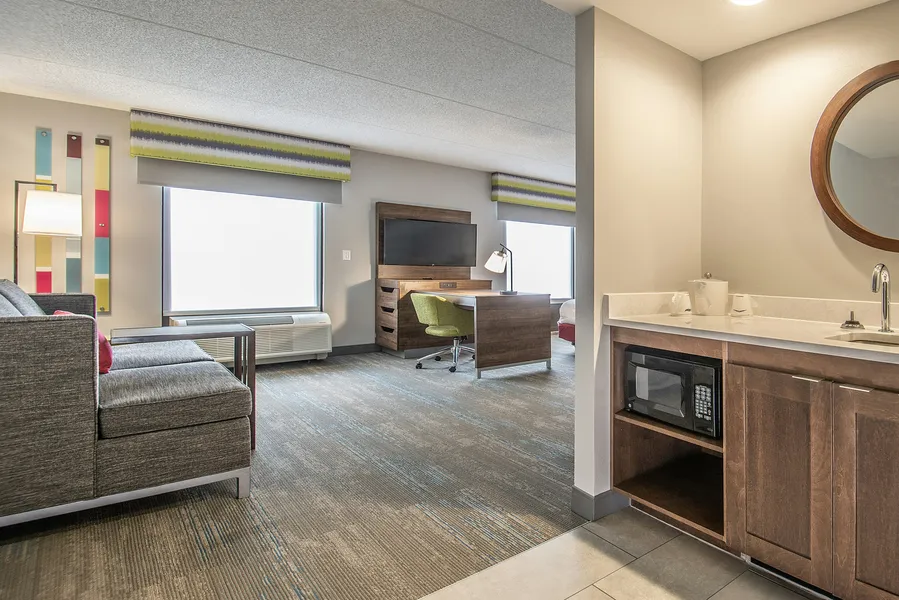 Hampton Inn and Suites Hazard hotel detail image 6