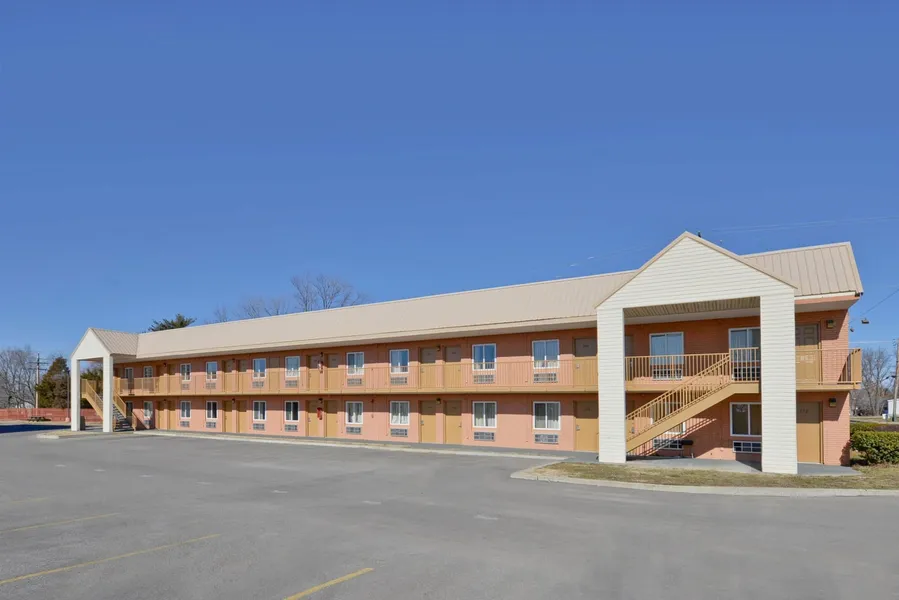 Americas Best Value Inn Marion, IL hotel detail image 2