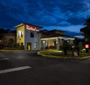 Red Roof Inn Tallahassee East hotel detail image 3
