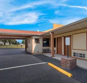 Econo Lodge Cornersville I-65 hotel detail image 3
