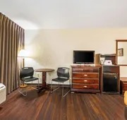Econo Lodge Corinth hotel detail image 5