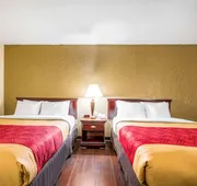 Econo Lodge Corinth hotel detail image 7