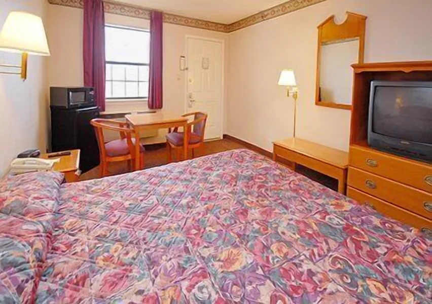 Quality Inn hotel detail image 2