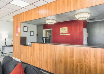Econo Lodge Fort Payne hotel thumbnail 2
