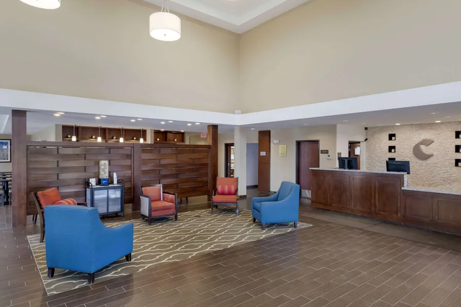 Comfort Suites and Conference Center hotel detail image 2