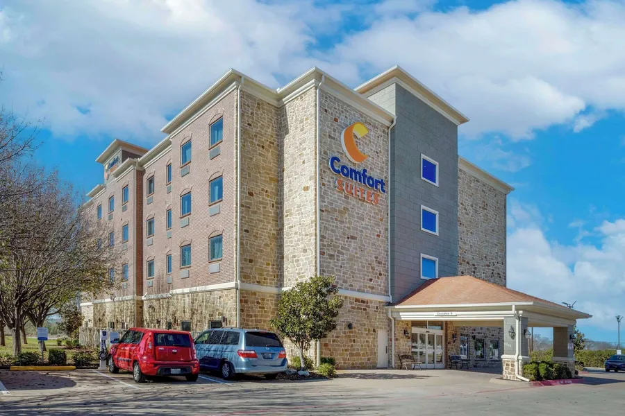 Comfort Suites Benbrook - Fort Worth Southwest hotel detail image 2