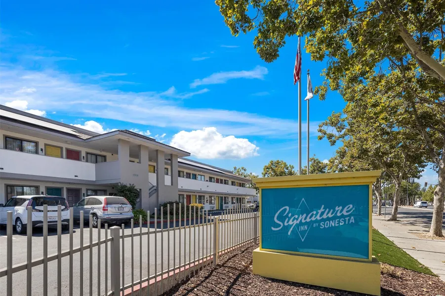 Signature Inn San Jose hotel detail image 6