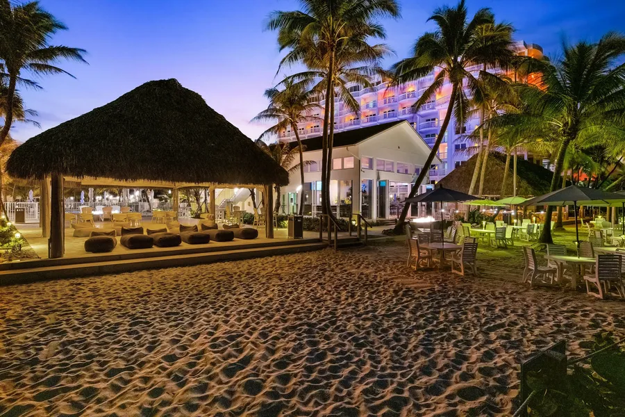 Beachcomber Resort & Club hotel detail image 2