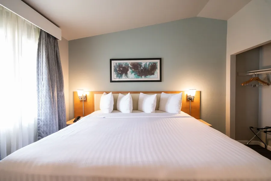 Alexis Park All Suite Resort hotel detail image 6