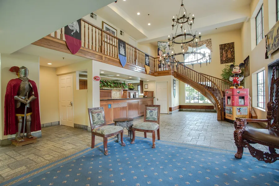 Castle Inn and Suites hotel detail image 6