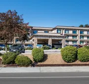 Yosemite Southgate Hotel & Suites hotel detail image 4
