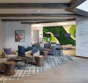 DoubleTree by Hilton Battle Creek hotel detail image 4