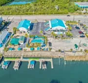 Latitude 26 Waterfront Resort & Marina hotel detail image 5